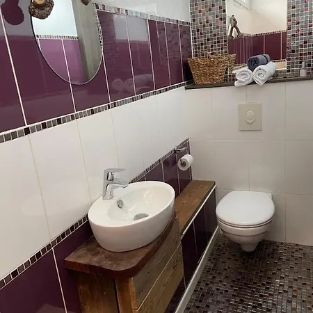 Apartment Le Crusoe A L'etang D'anty -meuble De Tourisme Saint-Nabord