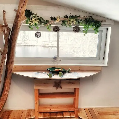 Le Crusoe A L'etang D'anty -meuble De Tourisme Apartment *